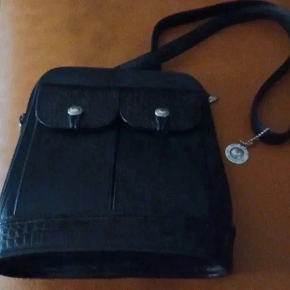 🌹BRIGHTON one world bag🎉 - Picture 4 of 12